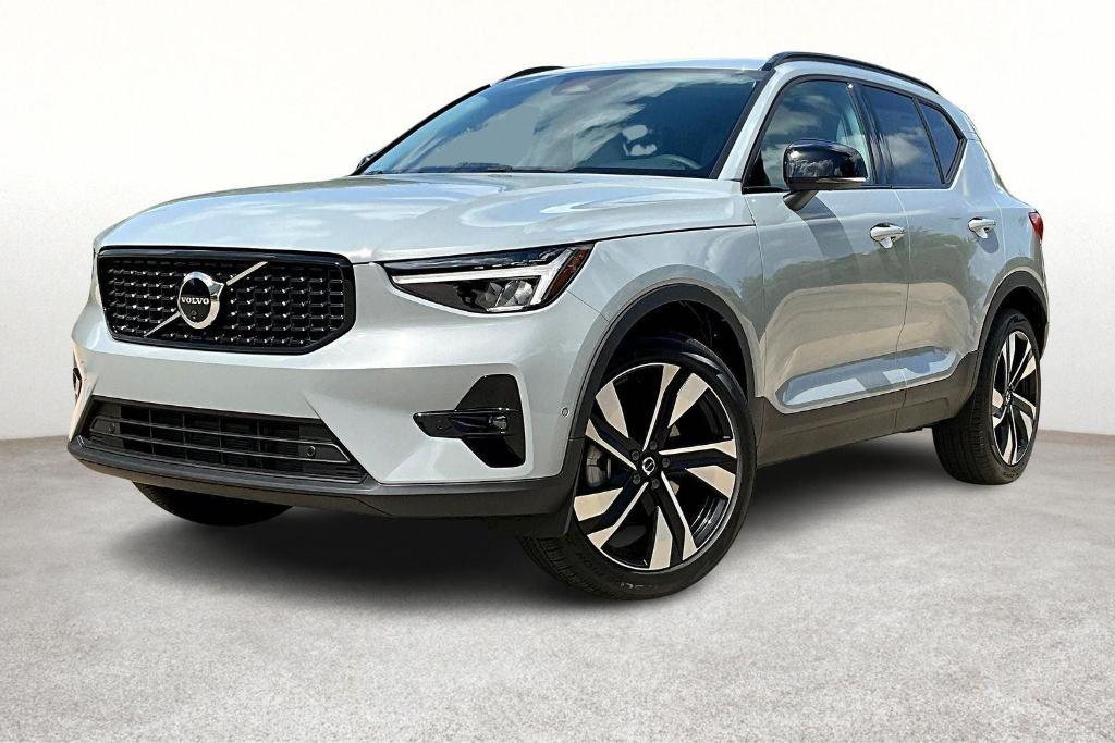new 2026 Volvo XC40 car, priced at $47,200