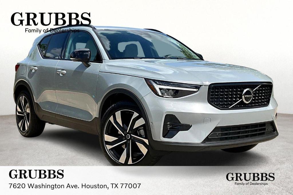 new 2026 Volvo XC40 car, priced at $47,200