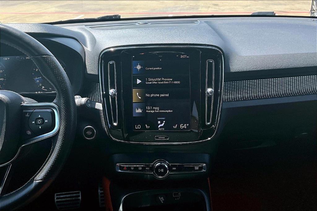 used 2021 Volvo XC40 car, priced at $25,433