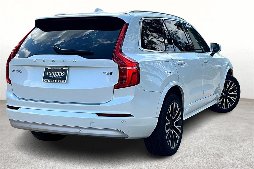 used 2022 Volvo XC90 car, priced at $37,105