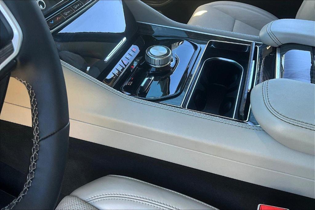 used 2022 Jeep Wagoneer car, priced at $43,430