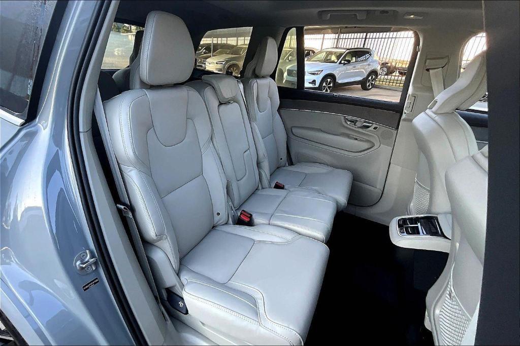 new 2026 Volvo XC90 car, priced at $75,155