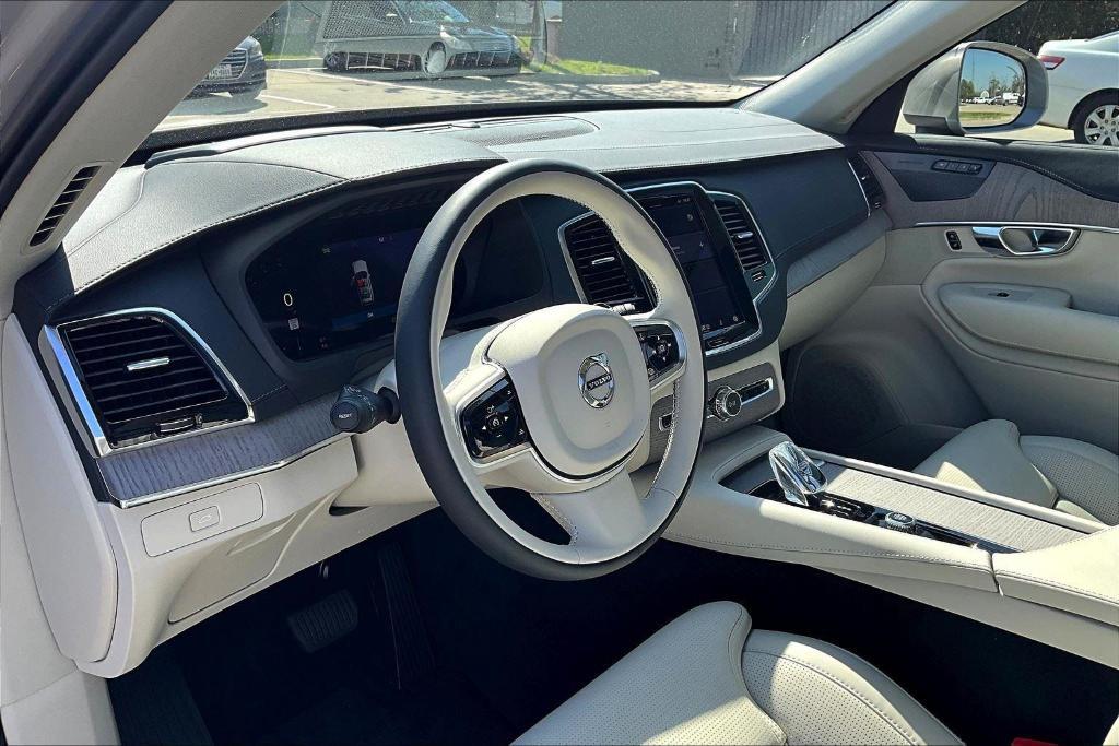 new 2025 Volvo XC90 car, priced at $58,060