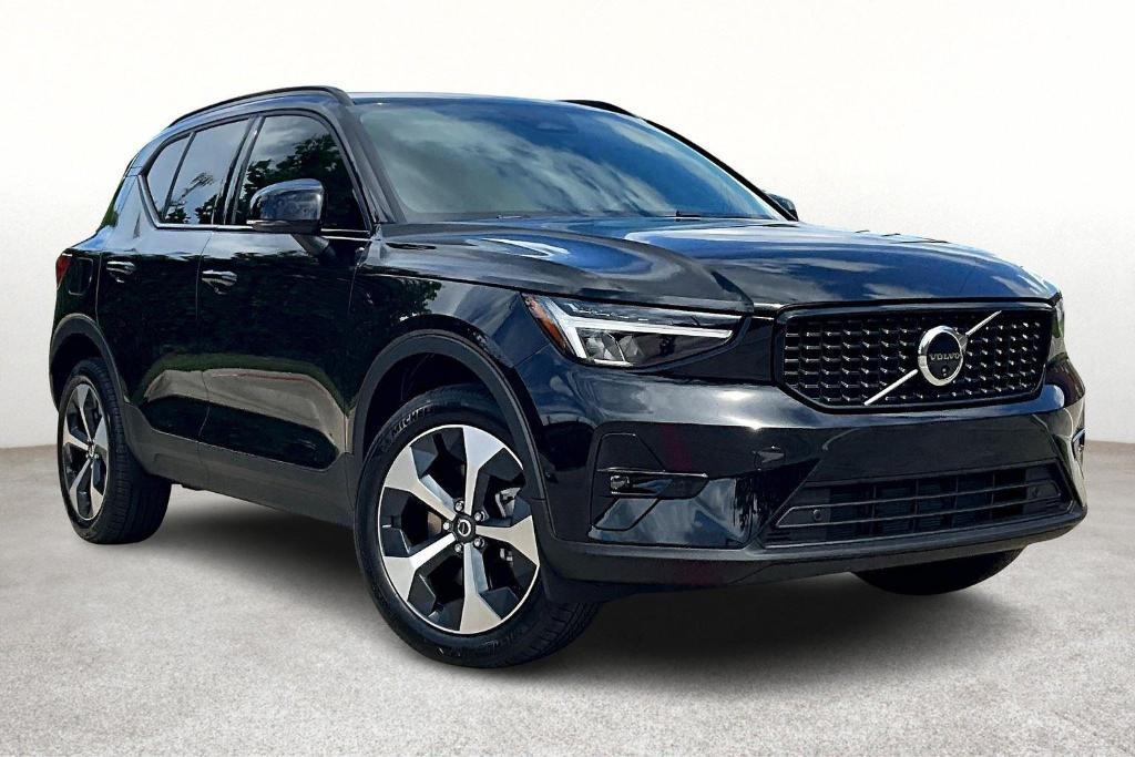 new 2026 Volvo XC40 car, priced at $45,850