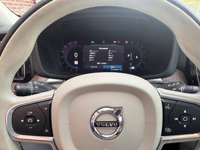used 2022 Volvo XC60 car, priced at $38,288