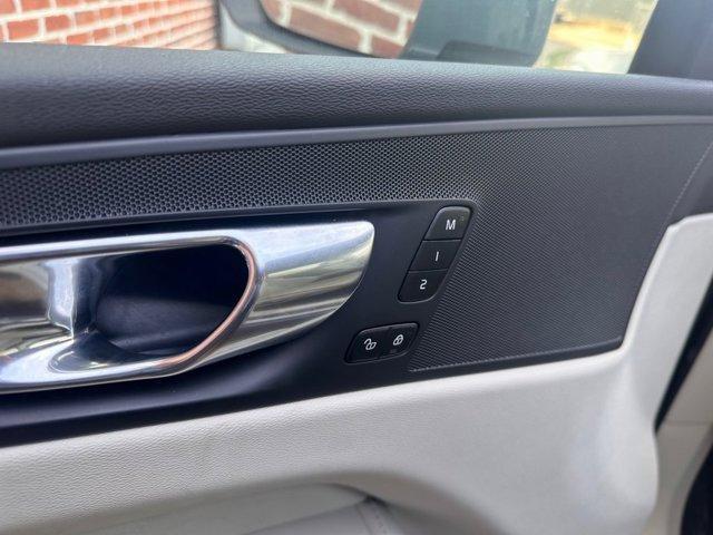 used 2022 Volvo XC60 car, priced at $38,288