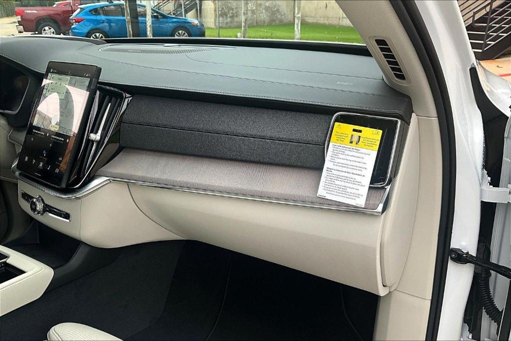new 2026 Volvo XC90 car, priced at $75,155