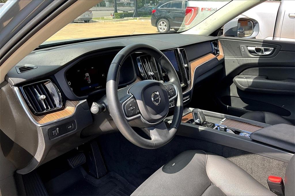 used 2022 Volvo XC60 car, priced at $31,926