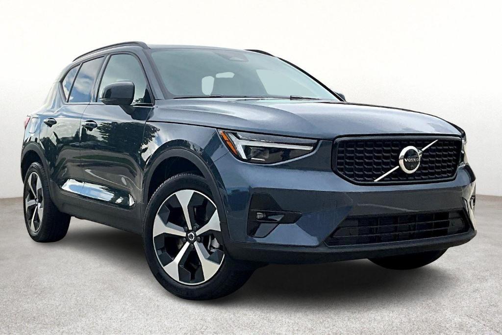 new 2026 Volvo XC40 car, priced at $47,000