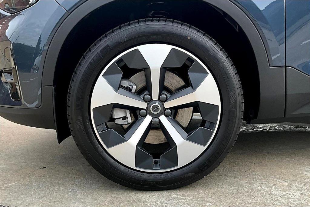new 2026 Volvo XC40 car, priced at $47,000