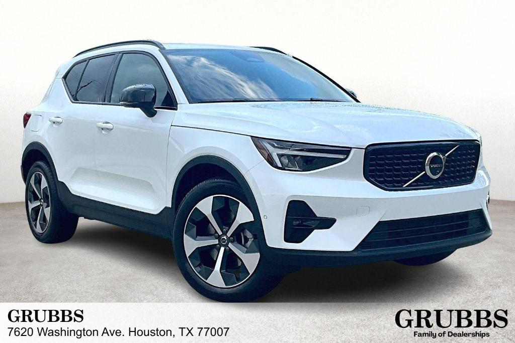new 2026 Volvo XC40 car, priced at $49,250