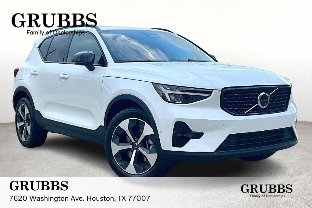 new 2026 Volvo XC40 car, priced at $49,250