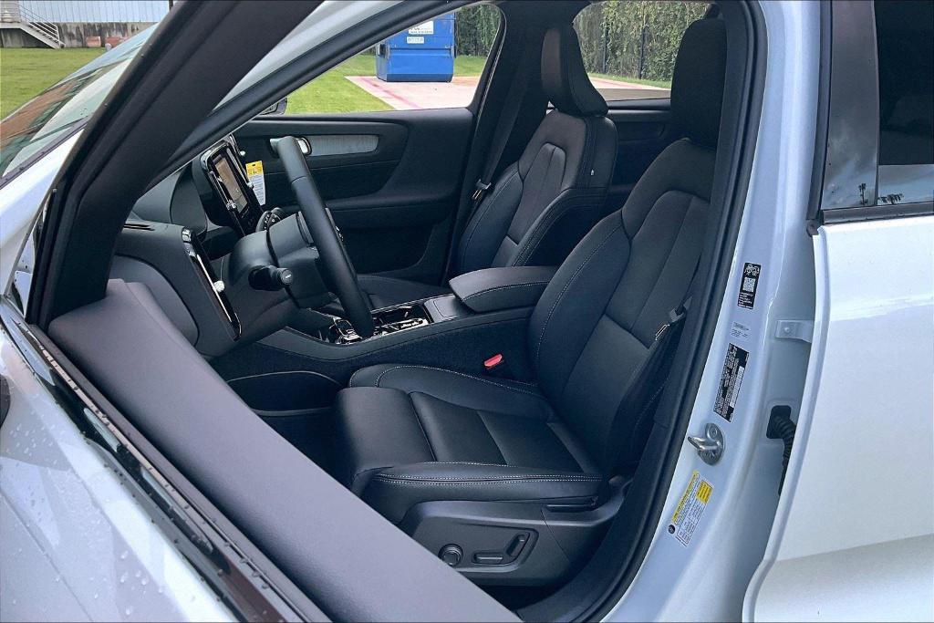 new 2026 Volvo XC40 car, priced at $49,250