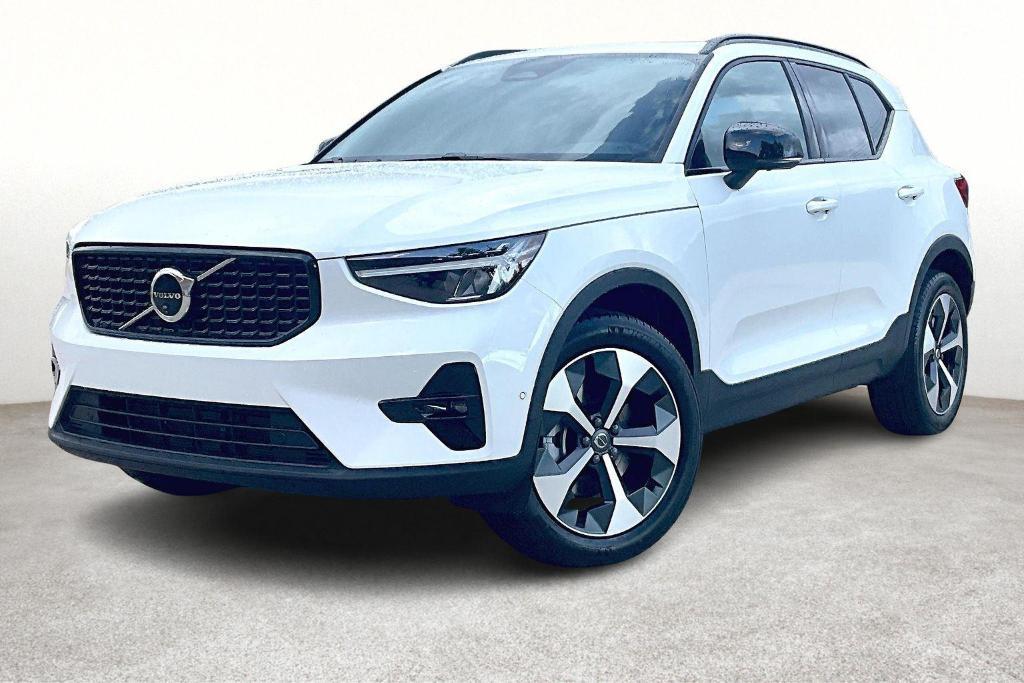 new 2026 Volvo XC40 car, priced at $49,250