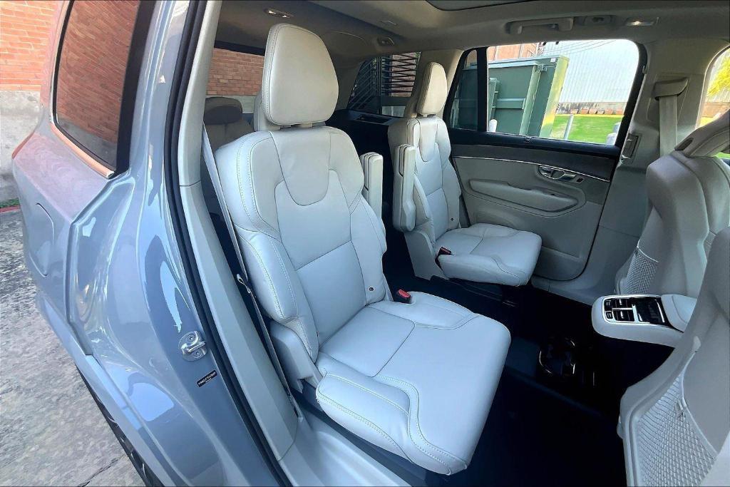 new 2026 Volvo XC90 car, priced at $76,075