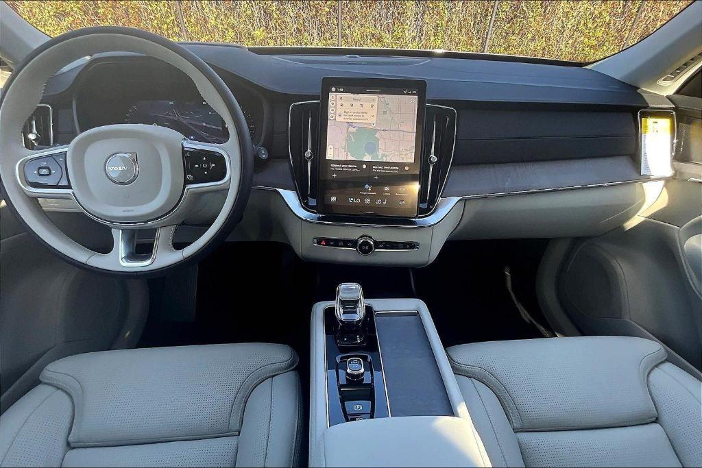 new 2026 Volvo XC90 car, priced at $76,075