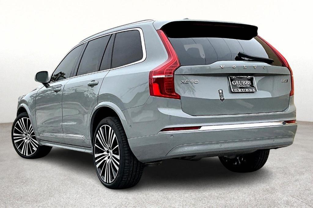 new 2025 Volvo XC90 car, priced at $75,020