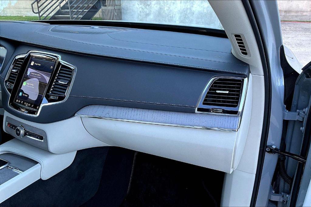 new 2025 Volvo XC90 car, priced at $75,020