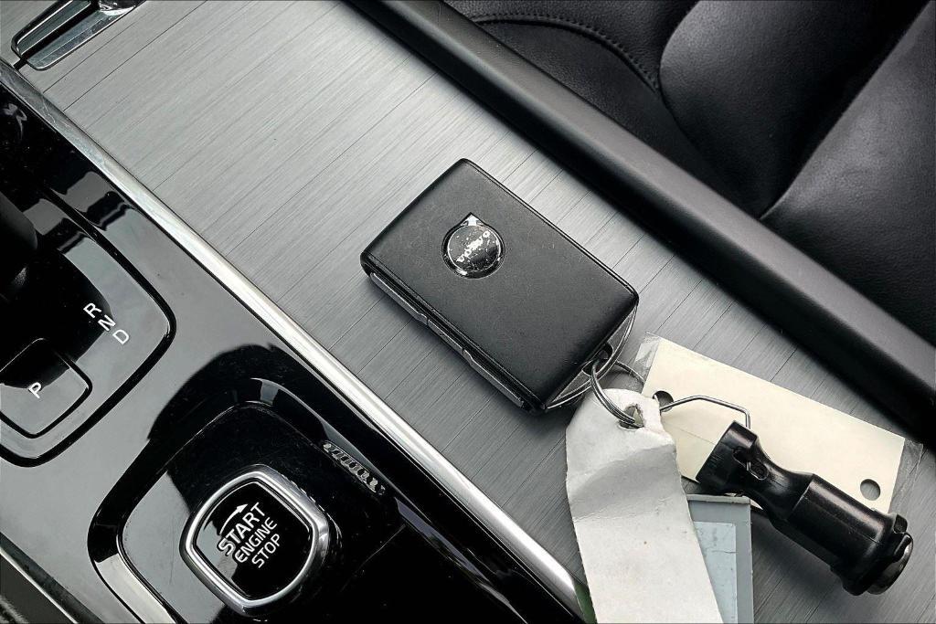 used 2025 Volvo XC90 car, priced at $43,467
