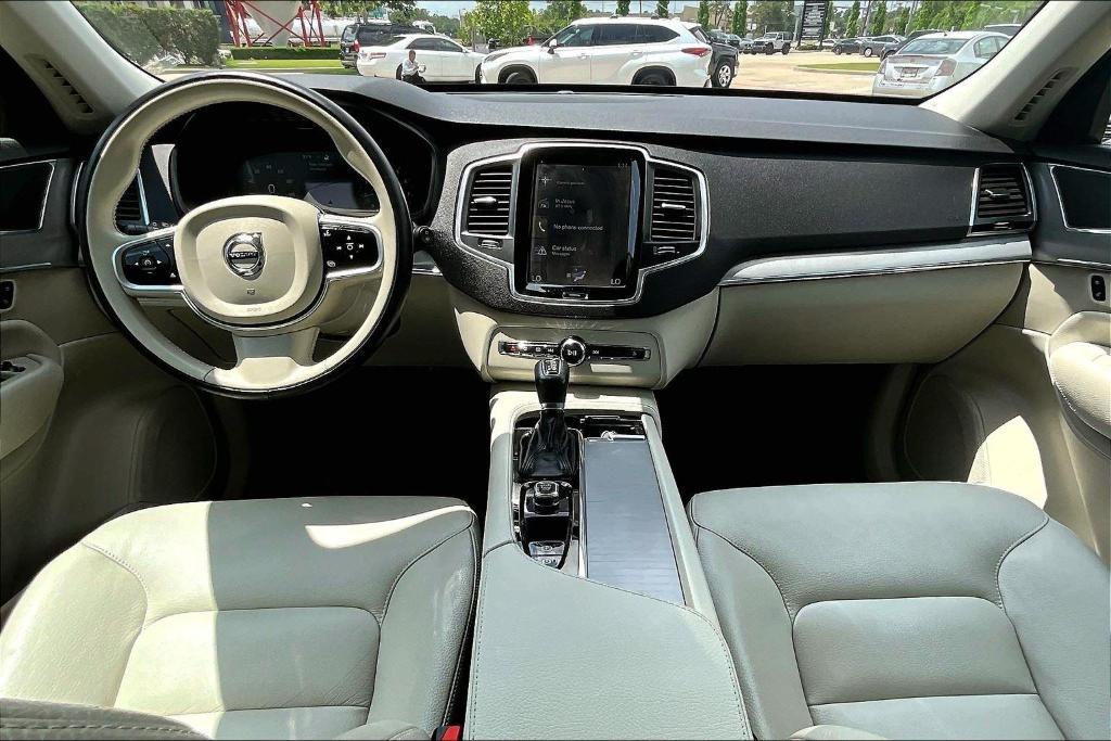 used 2022 Volvo XC90 car, priced at $40,870