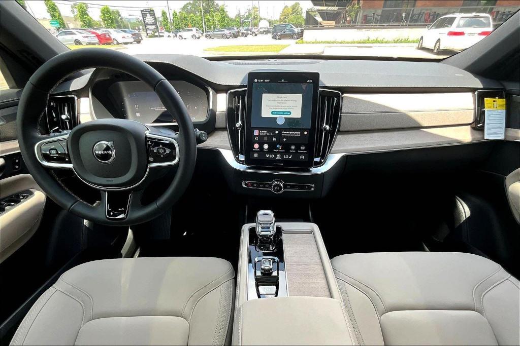 new 2025 Volvo XC90 car, priced at $65,555