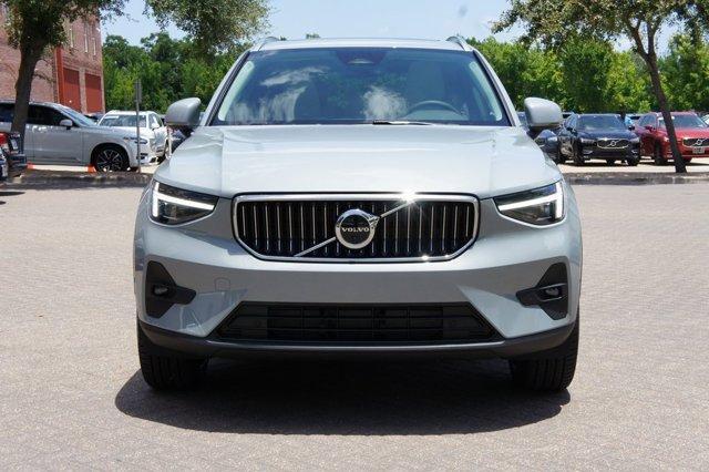 new 2024 Volvo XC40 car, priced at $50,597