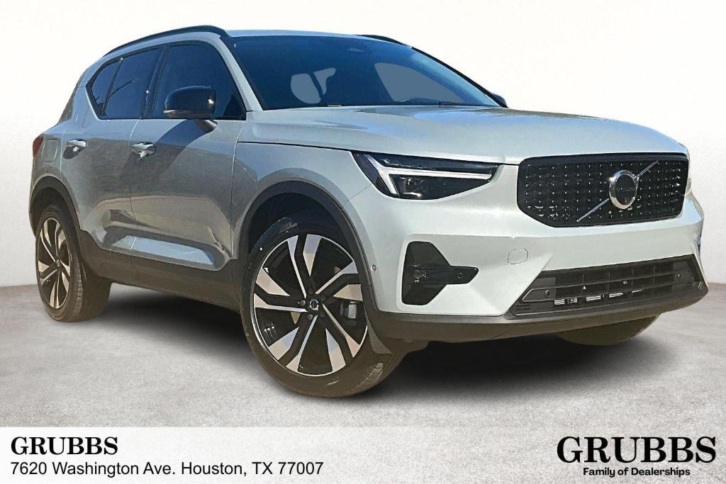 new 2026 Volvo XC40 car, priced at $52,995