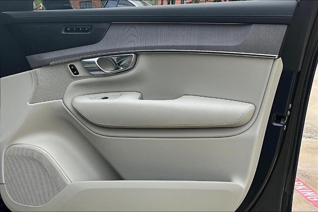 new 2026 Volvo XC90 car, priced at $75,155