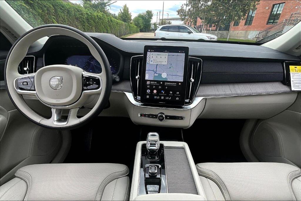 new 2026 Volvo XC90 car, priced at $75,155