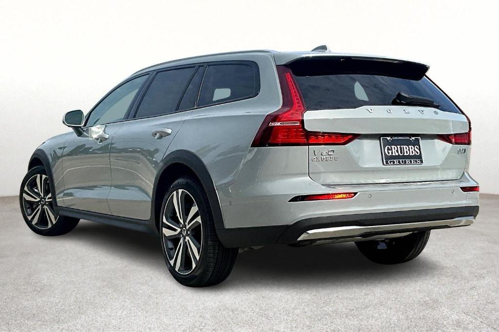 new 2026 Volvo V60 Cross Country car, priced at $56,685