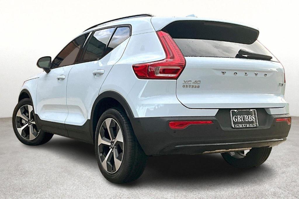 new 2026 Volvo XC40 car, priced at $49,800