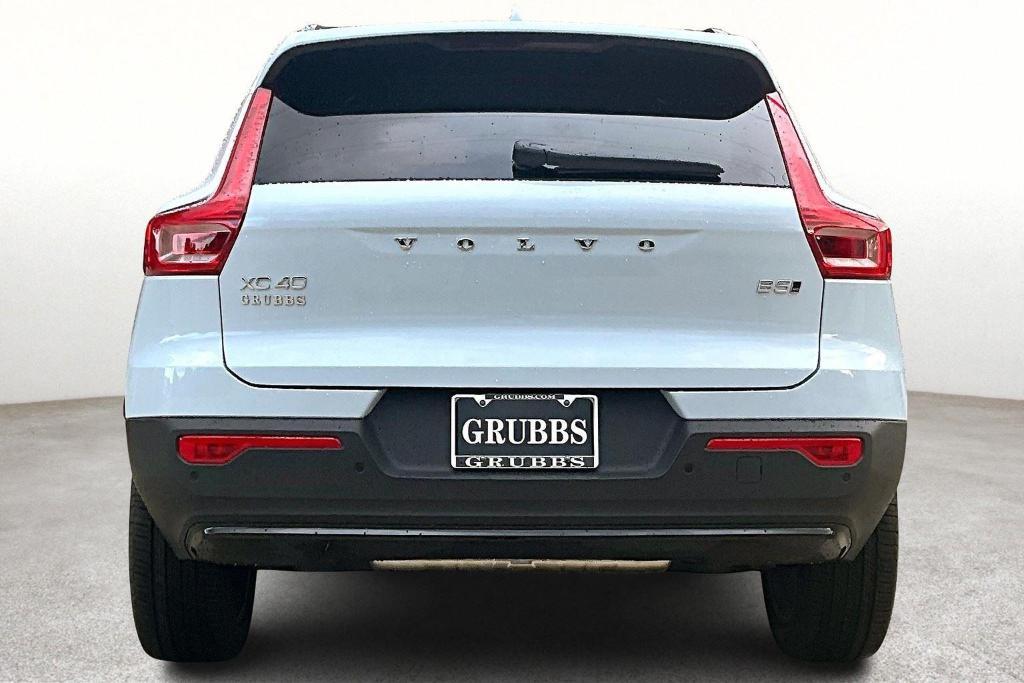 new 2026 Volvo XC40 car, priced at $49,800