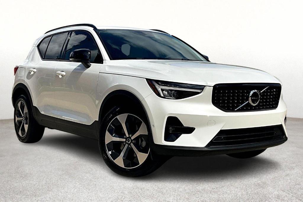 new 2026 Volvo XC40 car, priced at $45,850