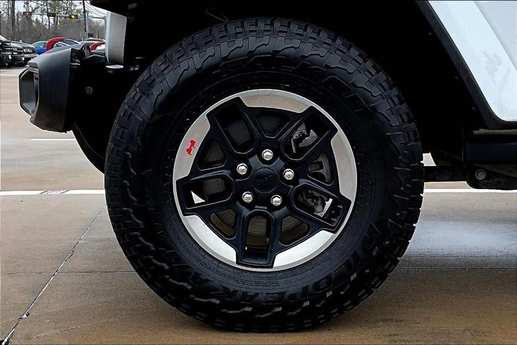 used 2019 Jeep Wrangler Unlimited car, priced at $28,800