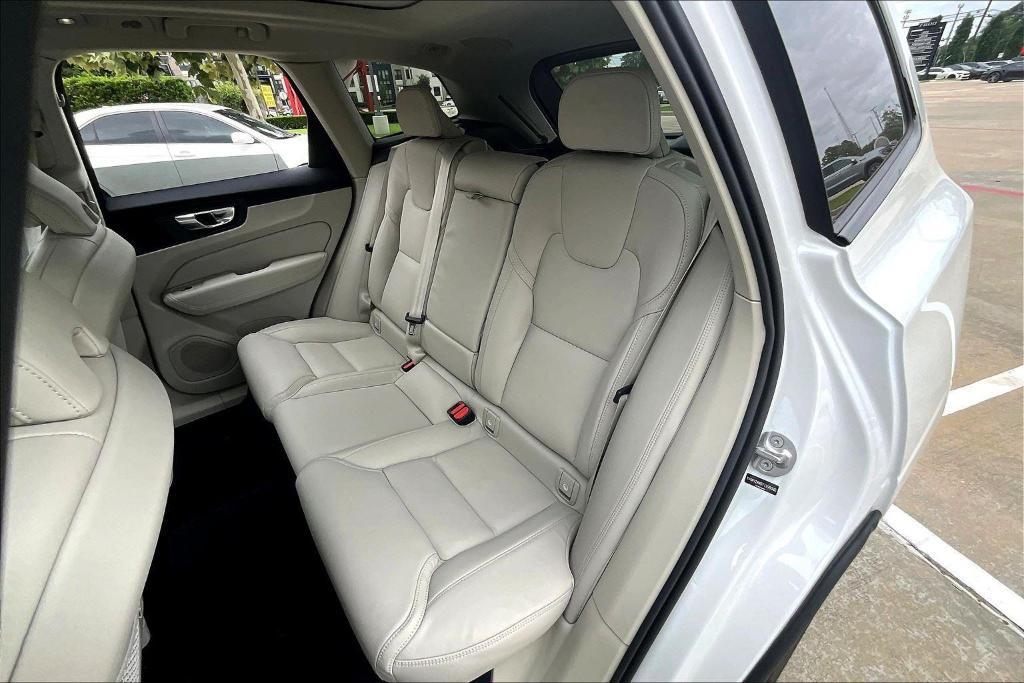new 2026 Volvo XC60 car, priced at $63,935
