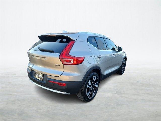 new 2024 Volvo XC40 car, priced at $45,500