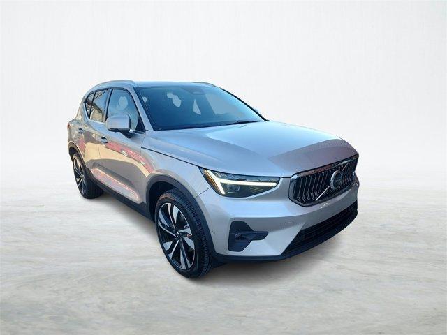 new 2024 Volvo XC40 car, priced at $45,500