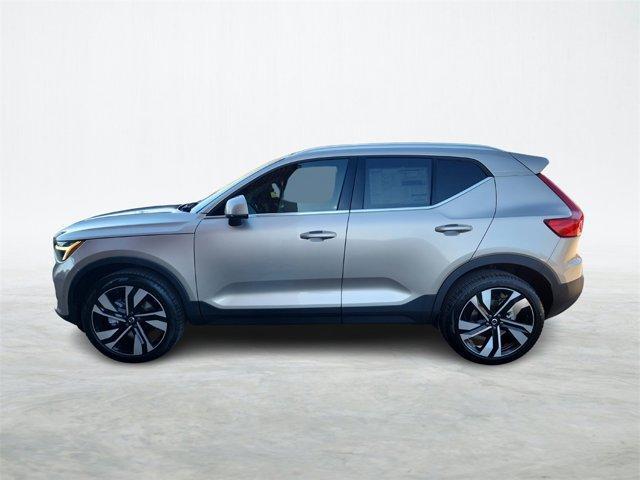 new 2024 Volvo XC40 car, priced at $45,500