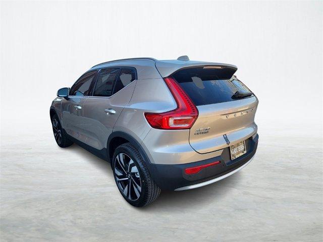 new 2024 Volvo XC40 car, priced at $45,500