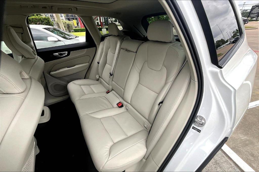 new 2025 Volvo XC60 car, priced at $48,110