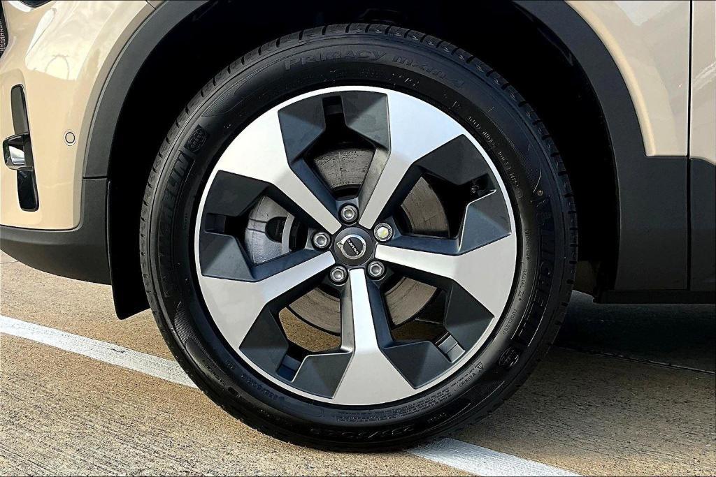 new 2026 Volvo XC40 car, priced at $45,850