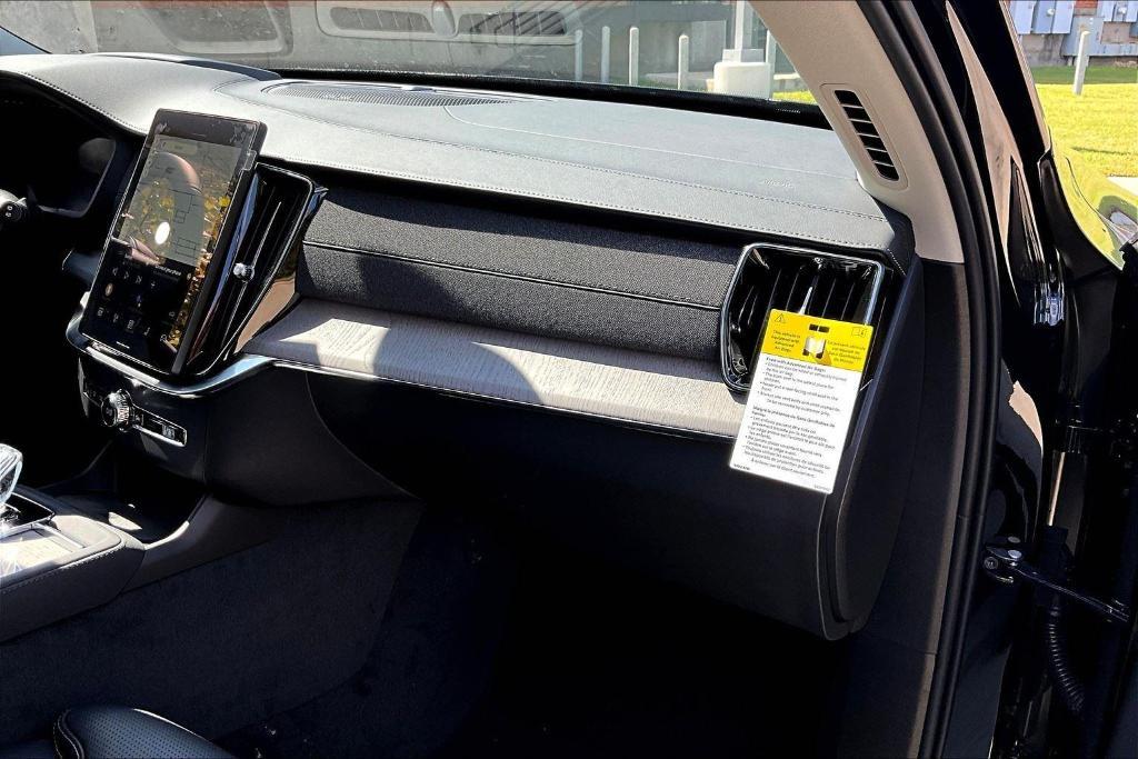 new 2026 Volvo XC90 car, priced at $76,375