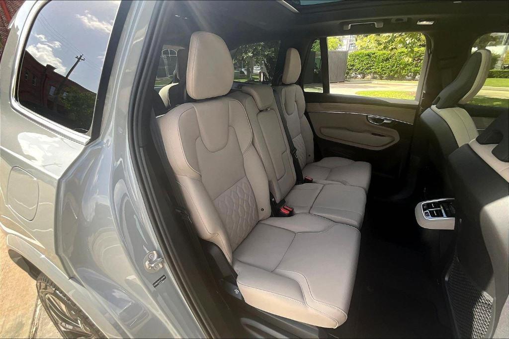 new 2026 Volvo XC90 car, priced at $71,825