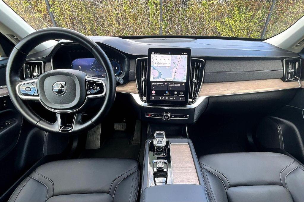 used 2025 Volvo XC90 car, priced at $52,582