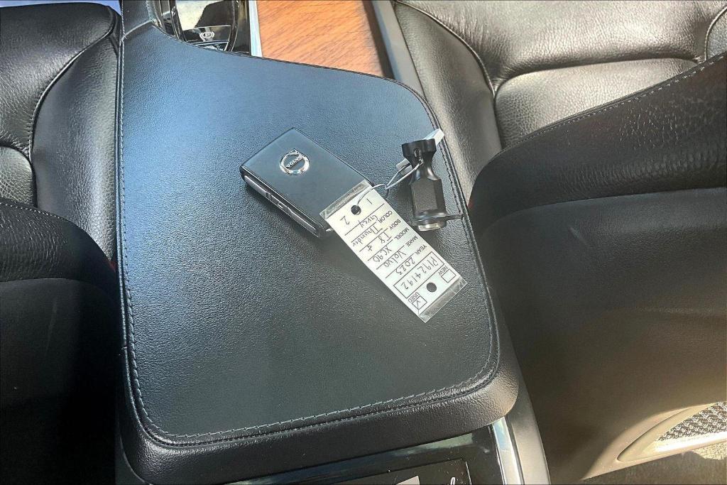 used 2023 Volvo XC90 Recharge Plug-In Hybrid car, priced at $47,605