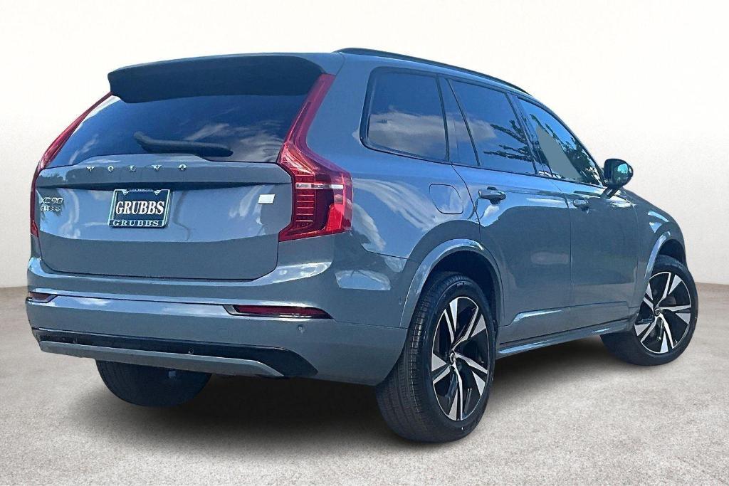 used 2023 Volvo XC90 Recharge Plug-In Hybrid car, priced at $47,605