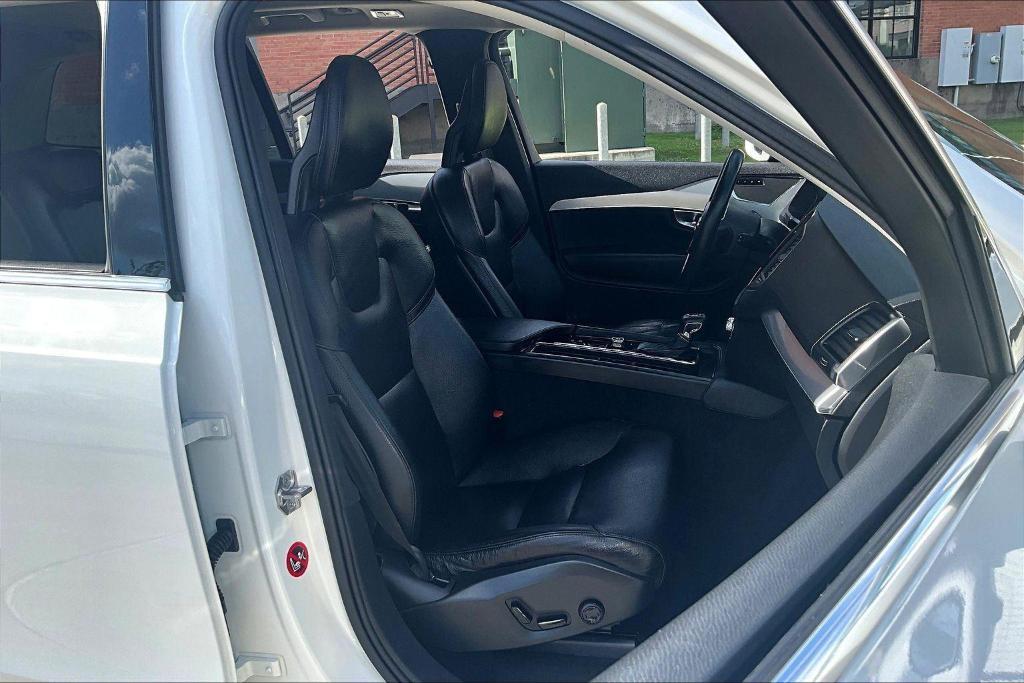 used 2018 Volvo XC90 car, priced at $20,000