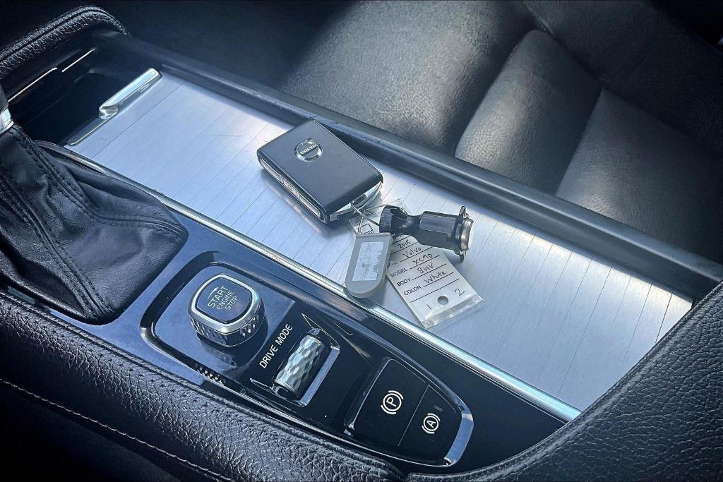 used 2018 Volvo XC90 car, priced at $20,000