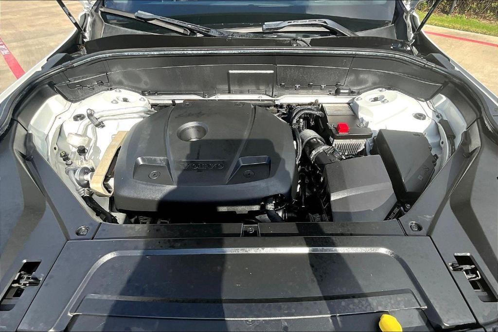 used 2018 Volvo XC90 car, priced at $20,000