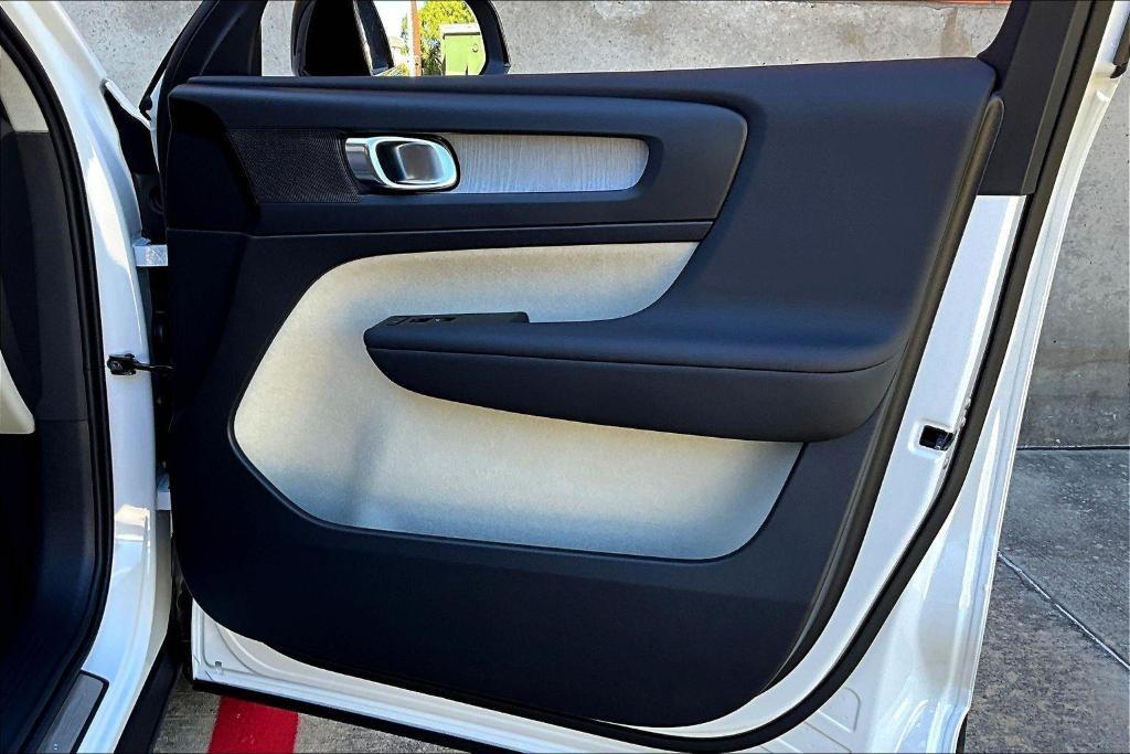 new 2026 Volvo XC40 car, priced at $50,150